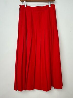 ambiance pleated skirt